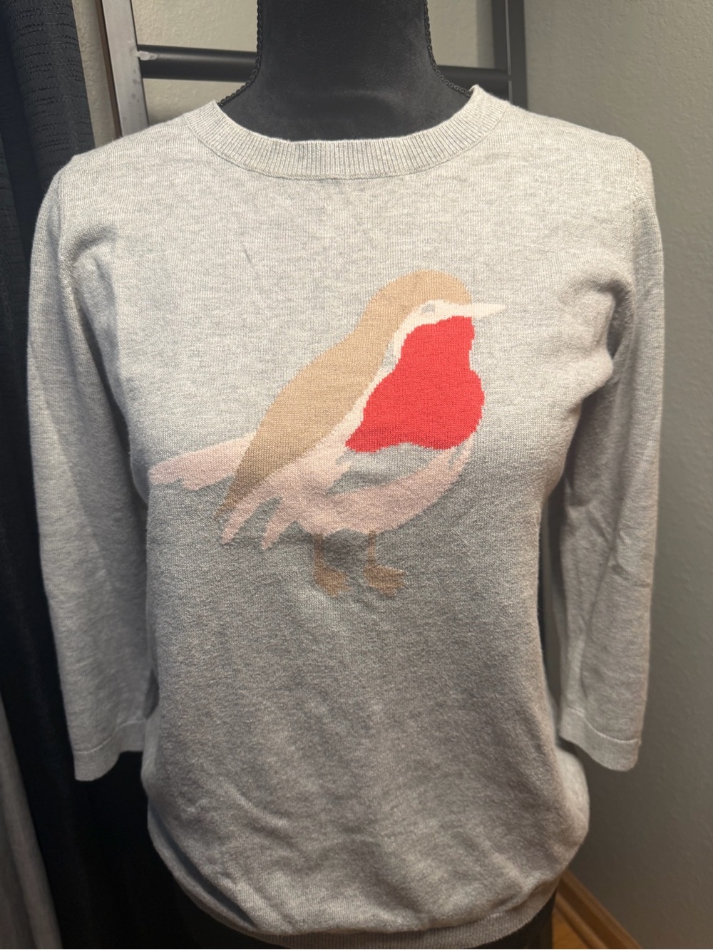 Ann Taylor Gray Bird-Graphic Sweater with Red Accent M